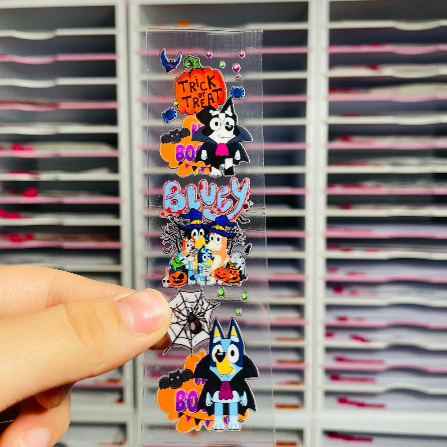 Pluma UV 01