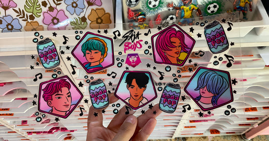 DTFUV 14 Guerreras Kpop Saja Boys