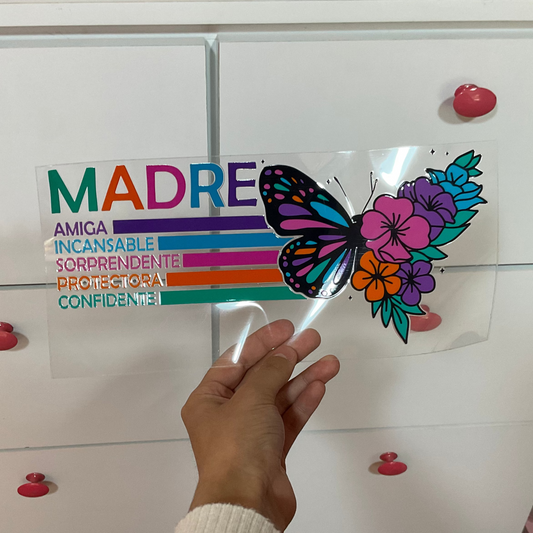 DTFUV 76 Mamá. Madre, mariposa